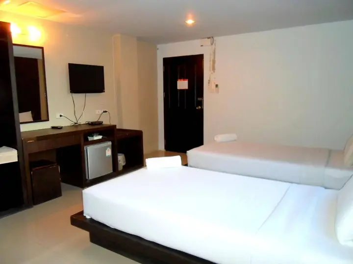 Сураттхани: River View Hotel