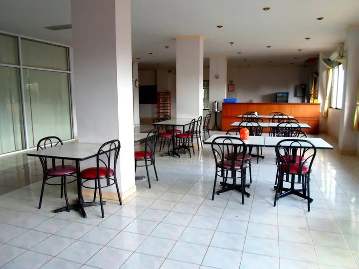 Сураттхани: River View Hotel