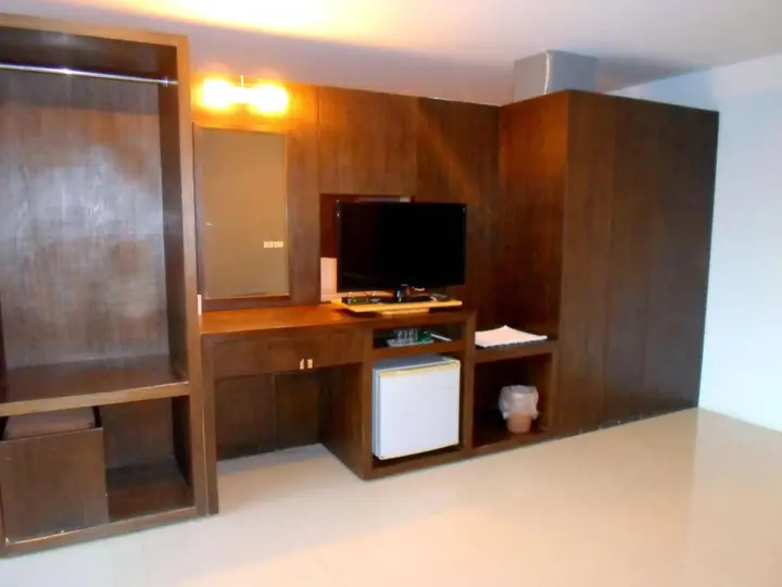 Сураттхани: River View Hotel