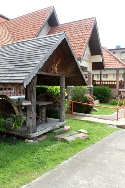 Муанг: SP House Phuket