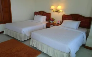 Пхитсанулок: Kresident Hotel