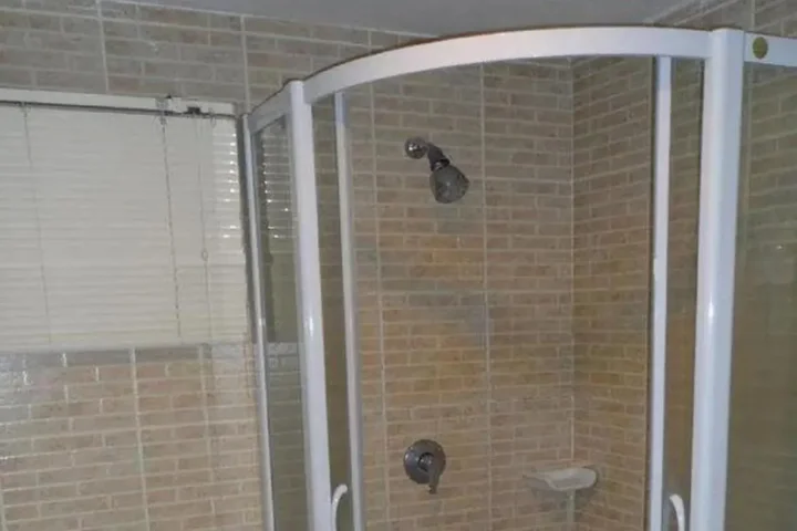 Пхитсанулок: Kresident Hotel