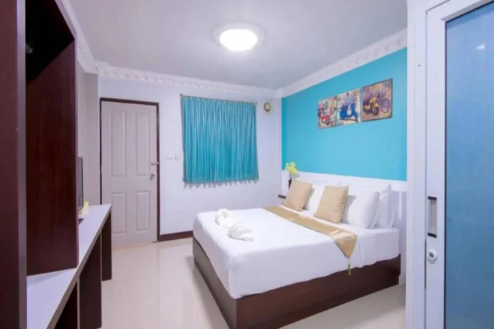 Бури Рам: S1 City Hotel