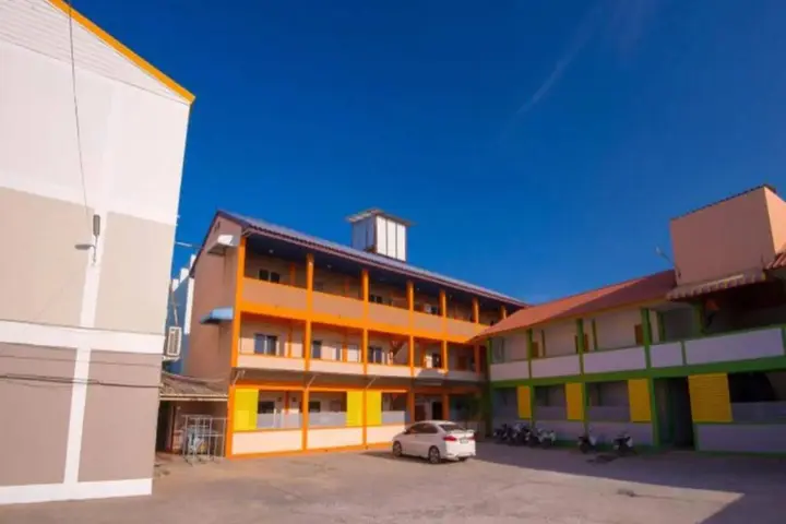 Бури Рам: S1 City Hotel