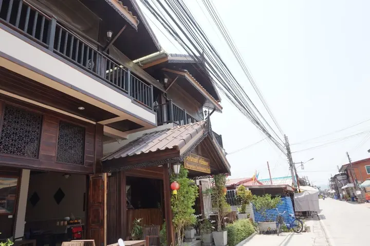 Чианг-Хан: Wong Sai Siri Srichiangkhan Hotel