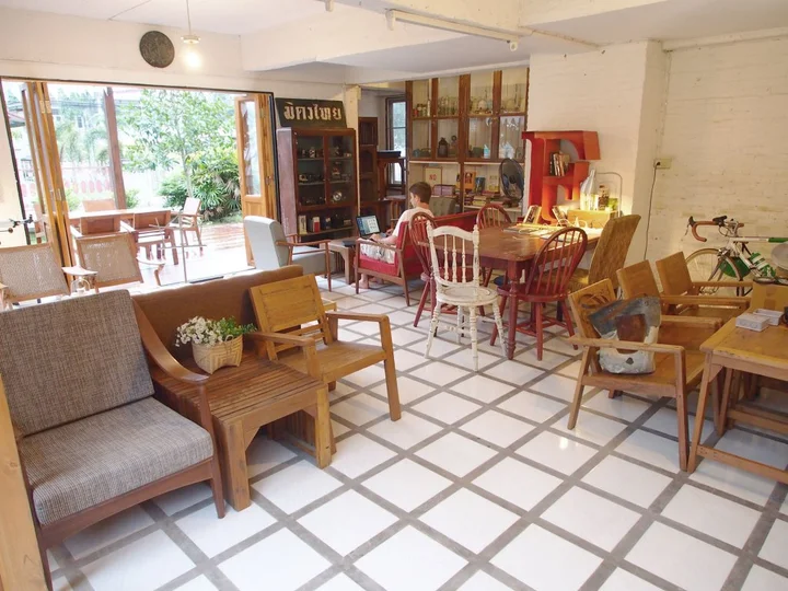 Нан: Srinual Lodge