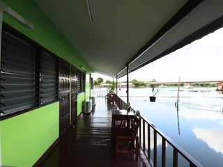 Канчанабури: The Best Riverside Guesthouse Kanchanaburi