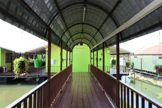 Канчанабури: The Best Riverside Guesthouse Kanchanaburi