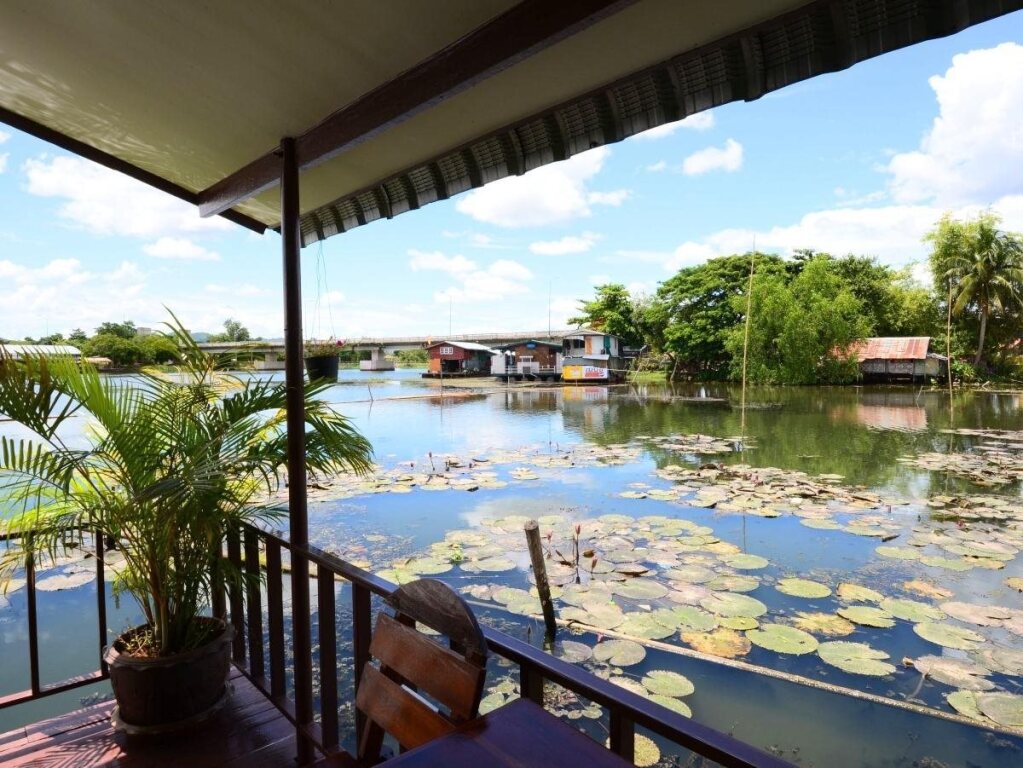 Канчанабури: The Best Riverside Guesthouse Kanchanaburi