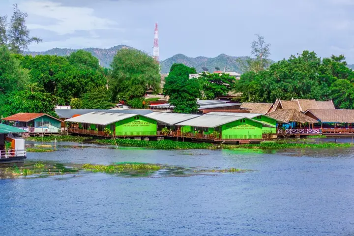 Канчанабури: The Best Riverside Guesthouse Kanchanaburi