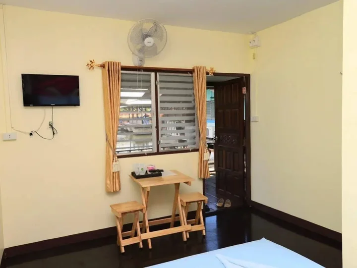 Канчанабури: The Best Riverside Guesthouse Kanchanaburi