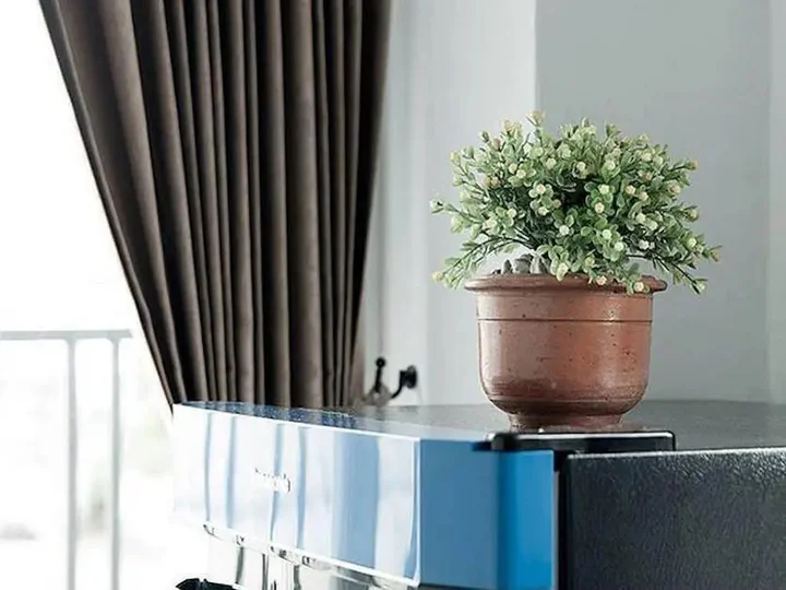 Сураттхани: Yada Living