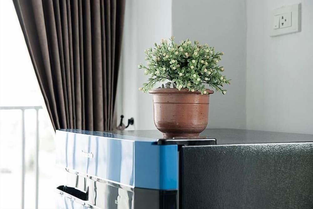 Сураттхани: Yada Living