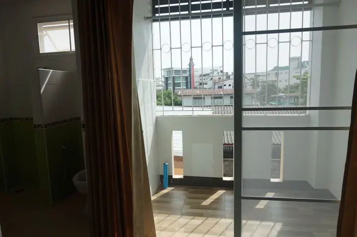 Сакон Накхон: MT Place Sakon Nakhon