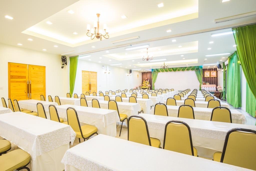 Кханонгпхра: Villa Reina Resort