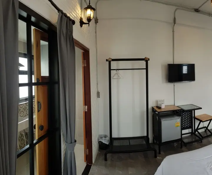 Удонтхани: V1 Room Hotel