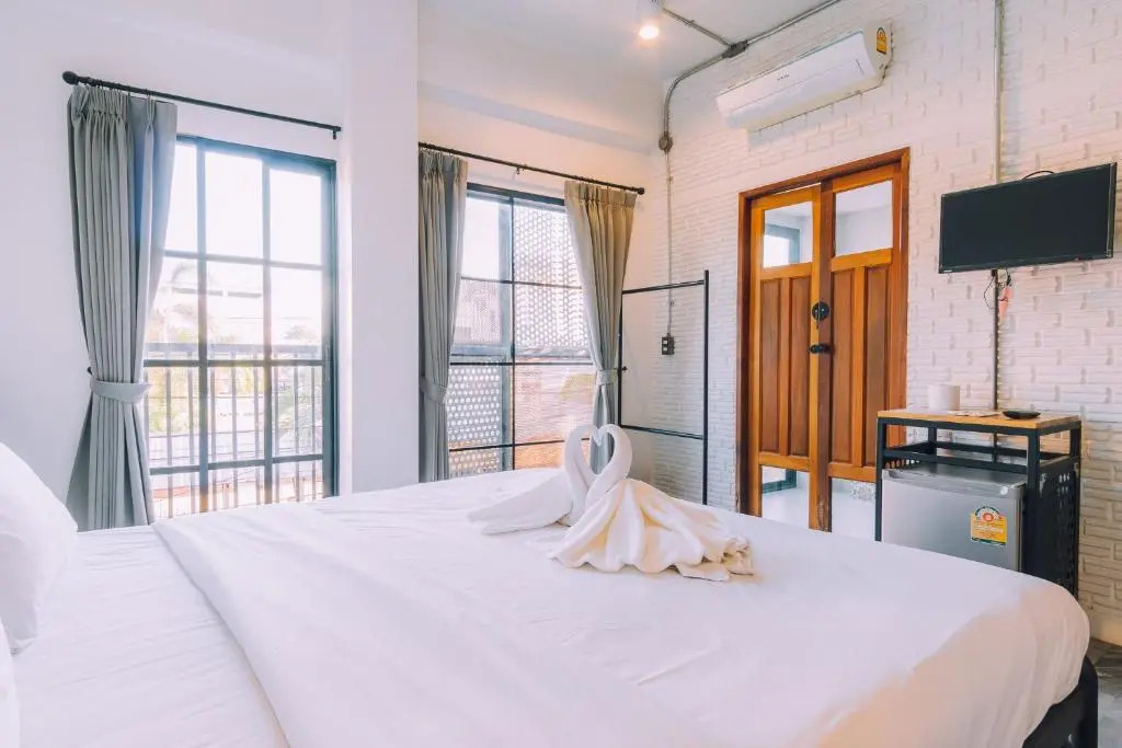 Удонтхани: V1 Room Hotel