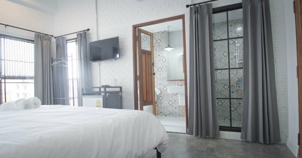 Удонтхани: V1 Room Hotel