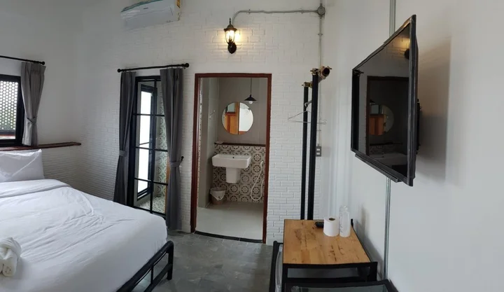 Удонтхани: V1 Room Hotel