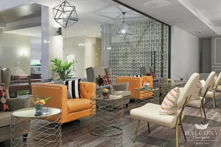 Сирача: Balcony Courtyard Si Racha Hotel & Serviced Apartments