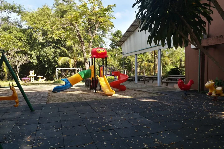 Нонг Нам Дэнг: Sand Paisan Resort