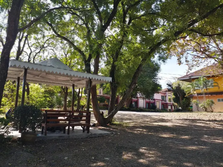 Нонг Нам Дэнг: Sand Paisan Resort