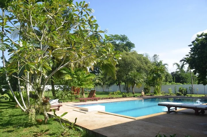 Тхаланг: Paklok Villa 180 m2
