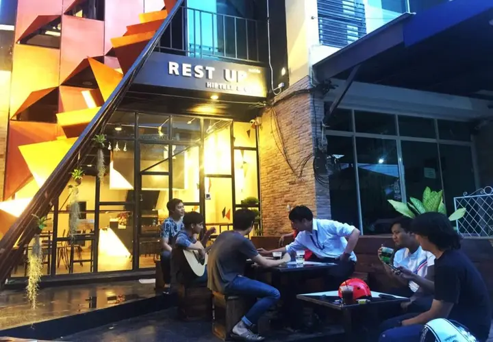 Rest Up Hostel At Nimmanhemin By Hjz — фото 3