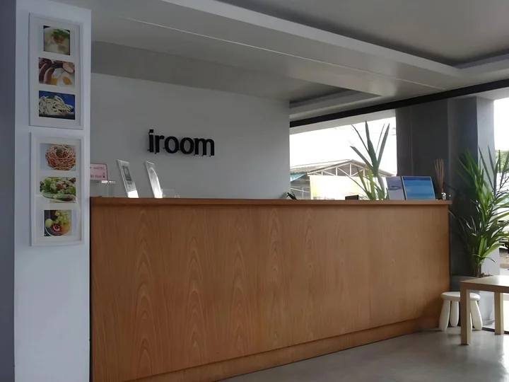 Сураттхани: I Room Hotel