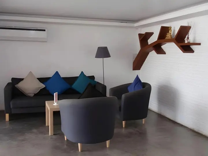 Сураттхани: I Room Hotel