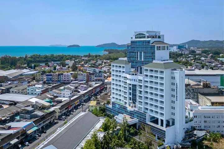 Пхукет: Novotel Phuket City Phokeethra Hotel