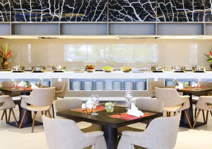 Пхукет: Novotel Phuket City Phokeethra Hotel