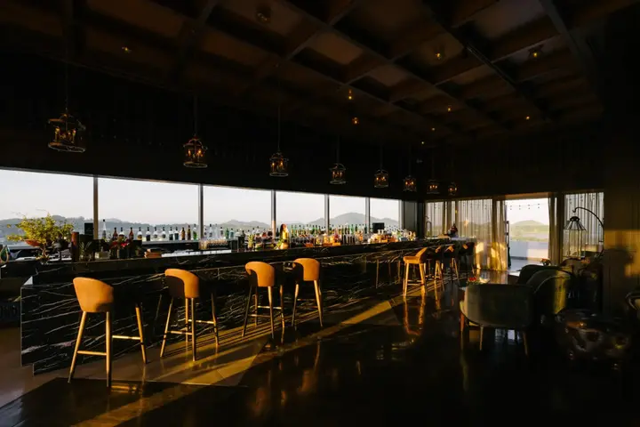Пхукет: Novotel Phuket City Phokeethra Hotel