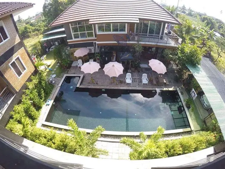 Сан-Кампаенг: Ora House