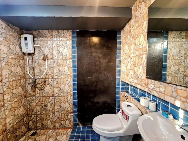 Сан-Кампаенг: Ora House