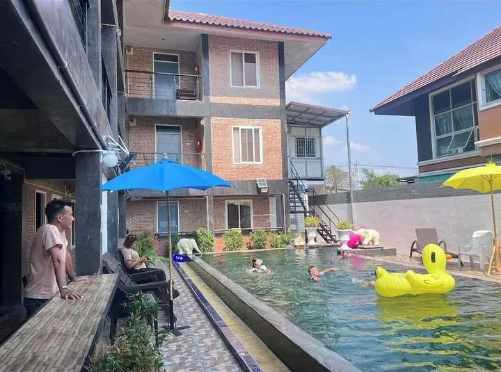 Сан-Кампаенг: Ora House
