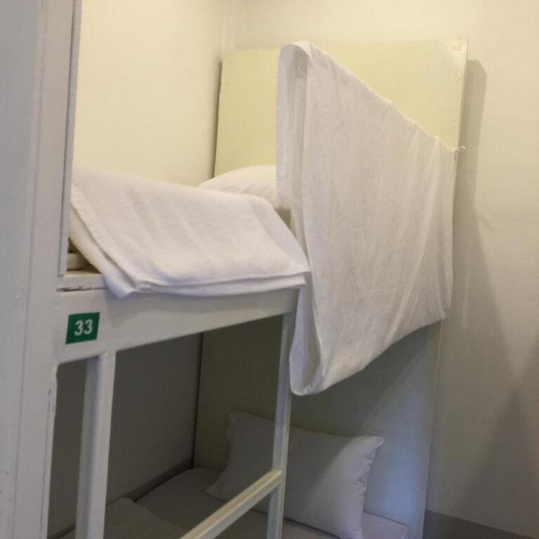 Остров Тау: The Best Hostel