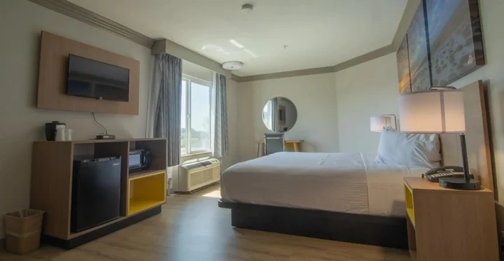 Паттайя: August Suites
