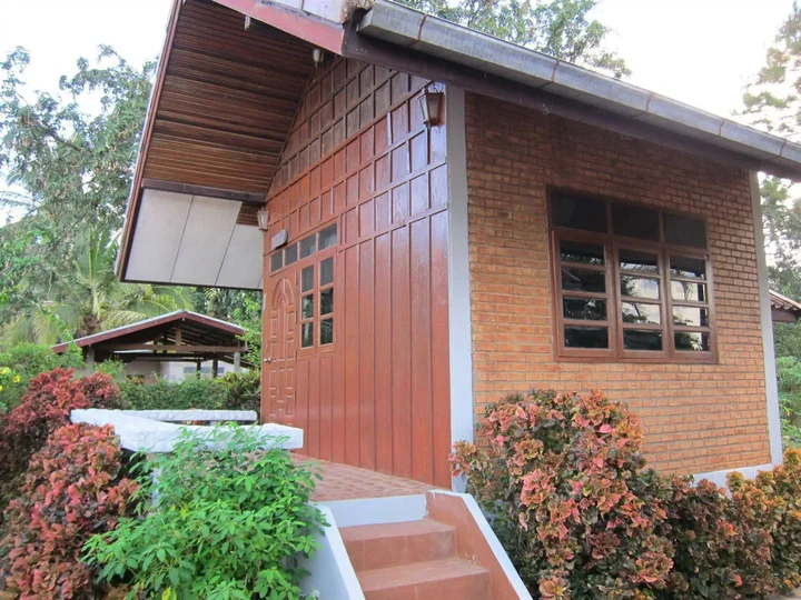 Пху Руэа: Thai Loei 300 Pi Resort