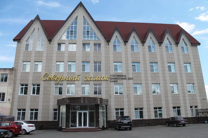 Саранск: Гостиничный комплекс "Северный замок"