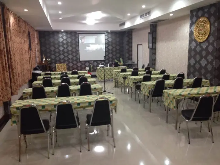 Удонтхани: Karnmanee Place Hotel