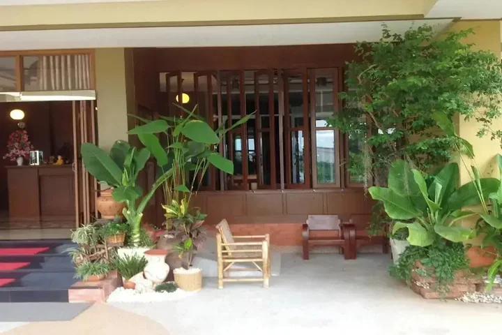 Удонтхани: Karnmanee Place Hotel
