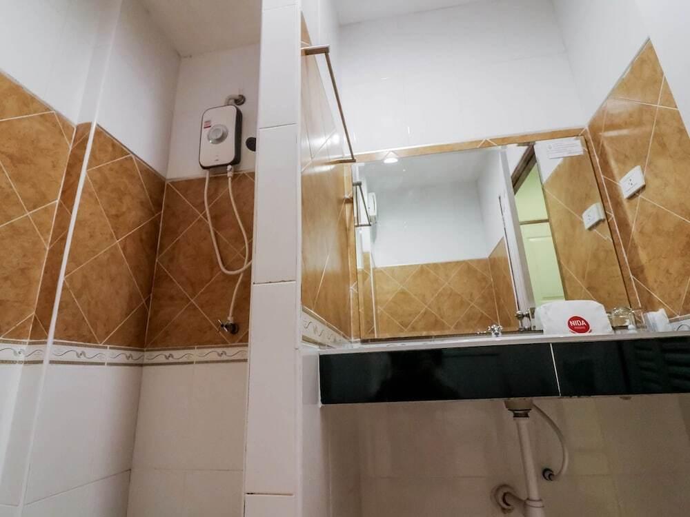 Удонтхани: Karnmanee Place Hotel