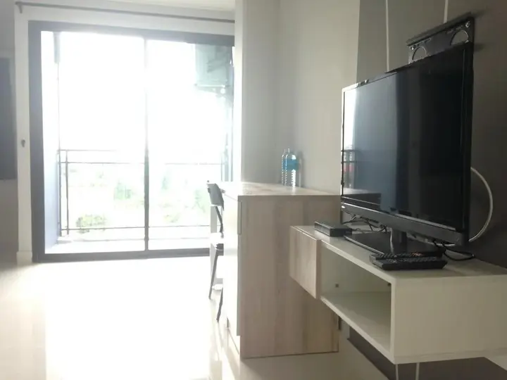 Патхумтхани: Ploen Ploen Residence