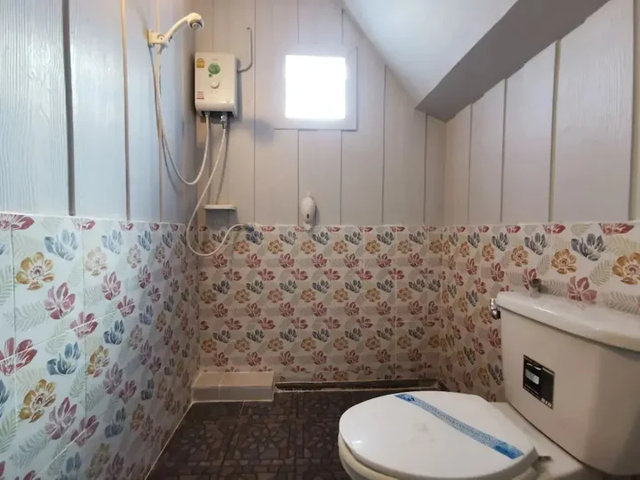 Сирача: De Coco House