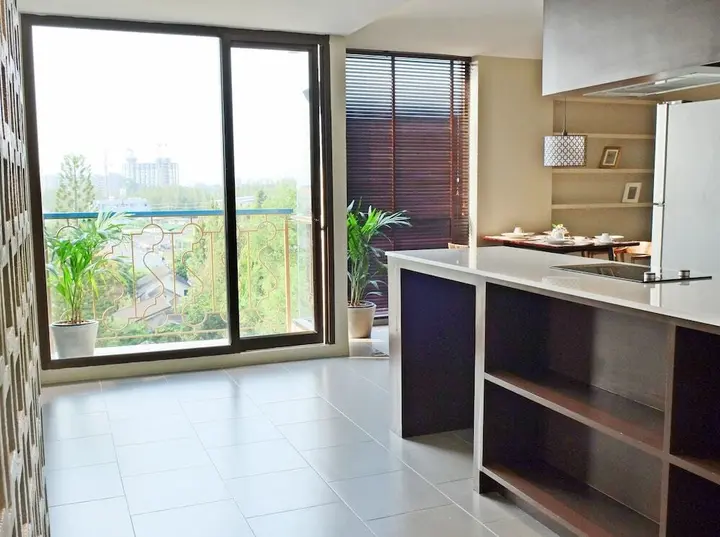 Сирача: Balcony Courtyard Hotel & Serviced Apartment