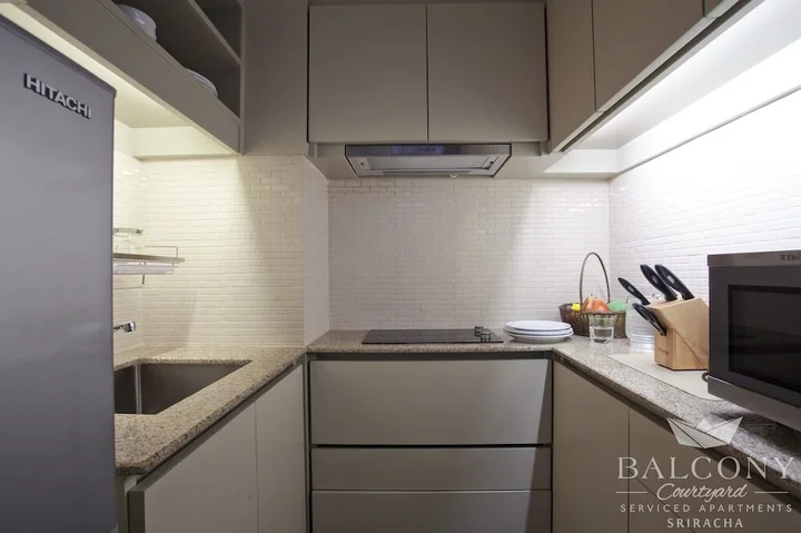 Сирача: Balcony Courtyard Hotel & Serviced Apartment