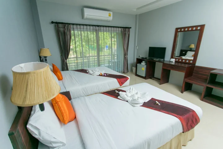 Лоэй: Forra Hill Resort