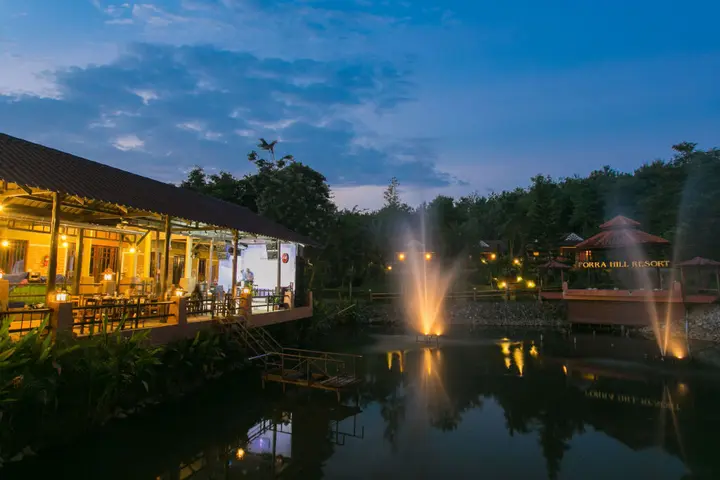 Лоэй: Forra Hill Resort