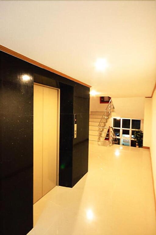 Бангкок: The Chateau Luxury Serviced Apartment